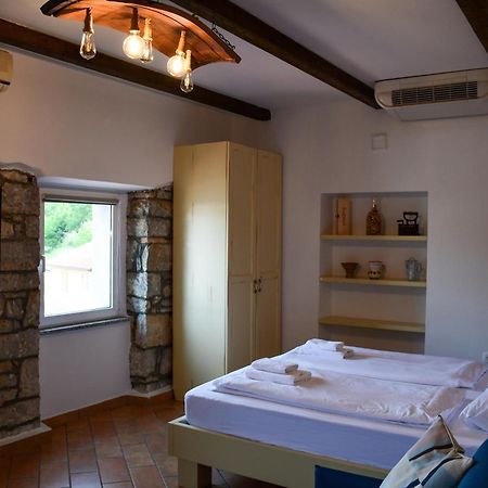 Razman Wine Rooms Gračišče Eksteriør bilde