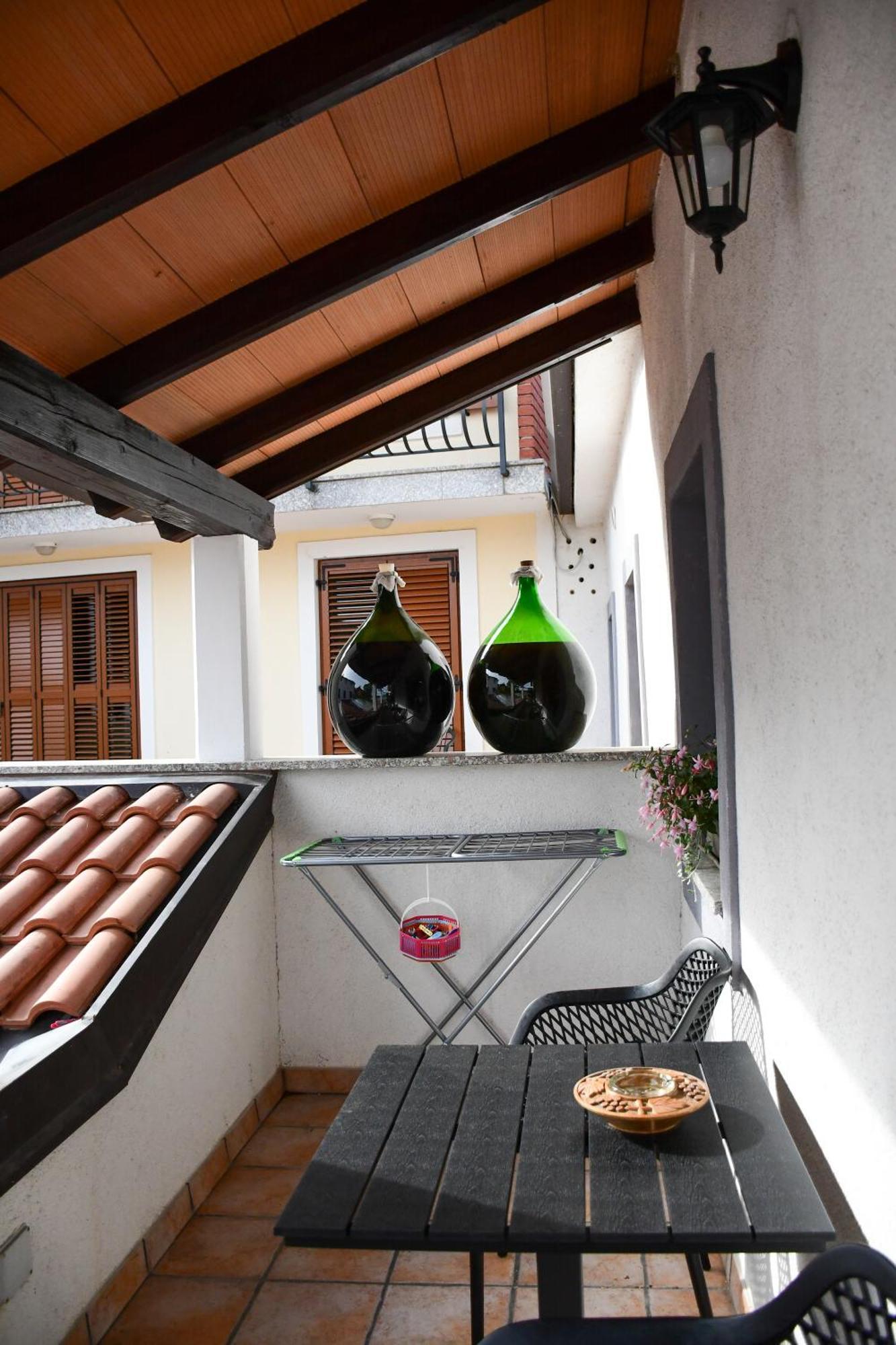 Razman Wine Rooms Gračišče Eksteriør bilde